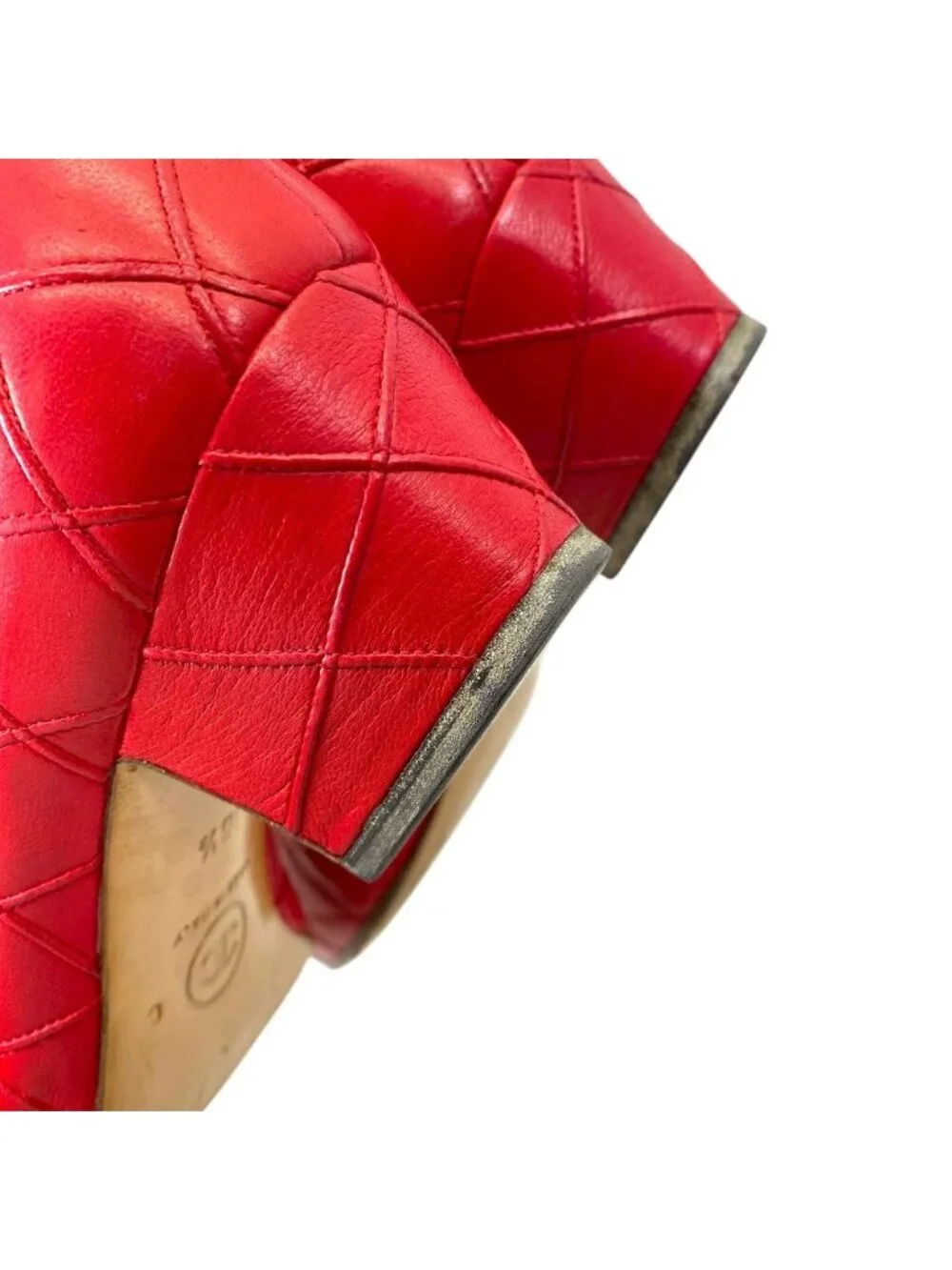 Chanel Quilted Pumps Leather Red High Quality Daily Practical Heel